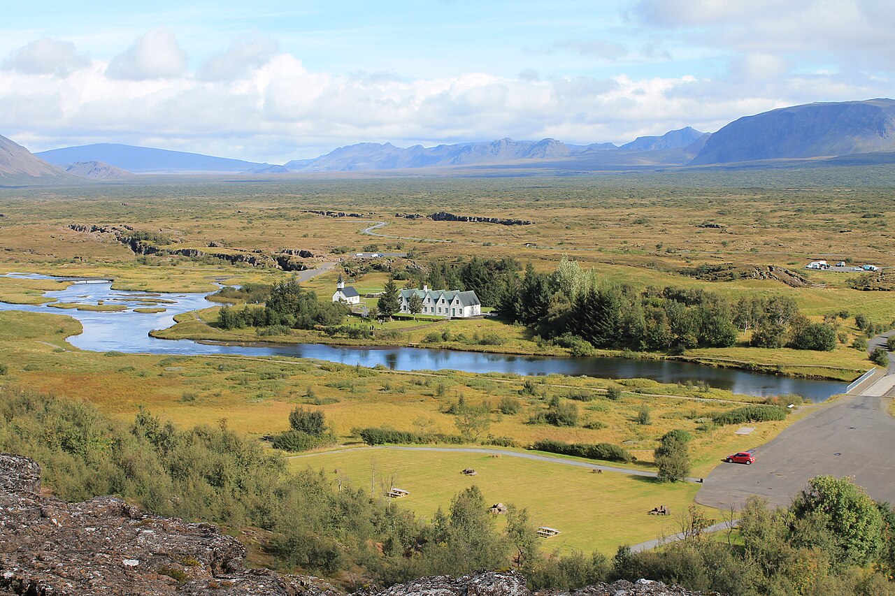 Þingvellir: Almannagjá & Öxarárfoss, Iceland