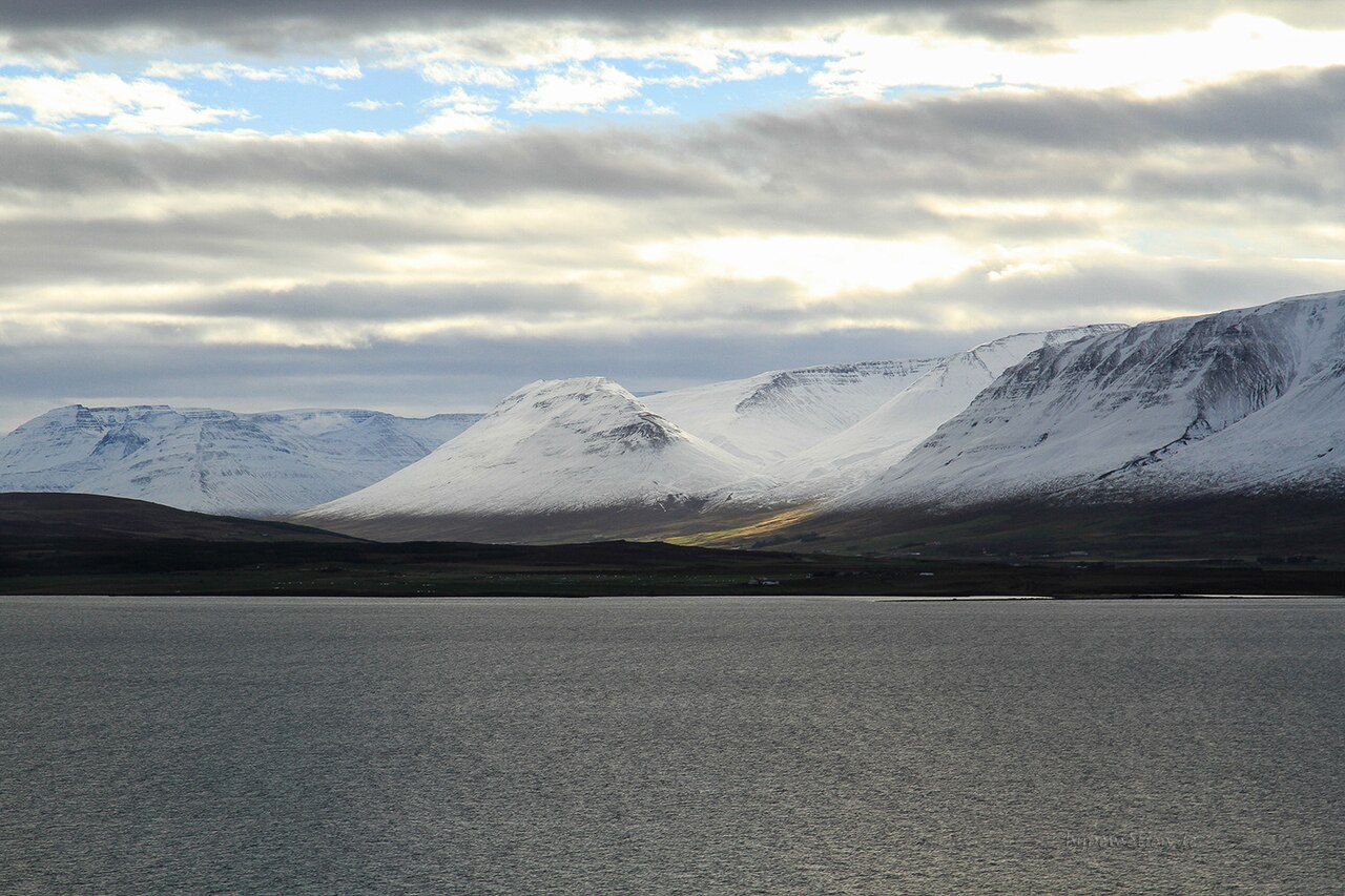 Ystuvíkurfjall, Iceland